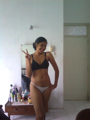 Srihotpic.blogspot.com - Srilankan Sexy Kella 18