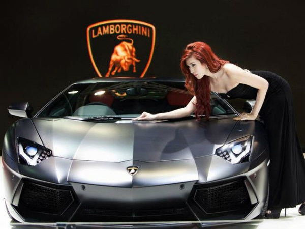 24-1369391831-bangkok-motor-show-2013-11