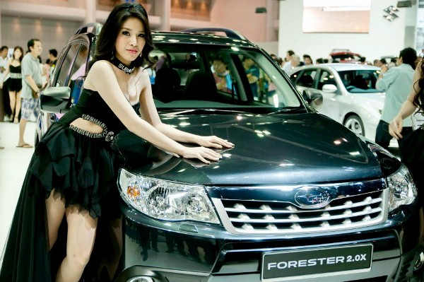 Bangkok-Motor-Show-Sexy-Girls-2011
