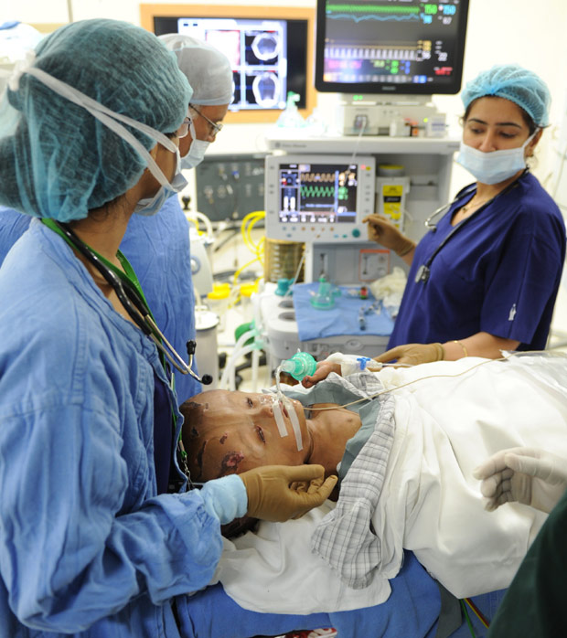 Roona-Begum3_1728618a