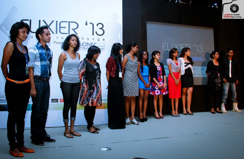 483892_589542794409207_595660047_n