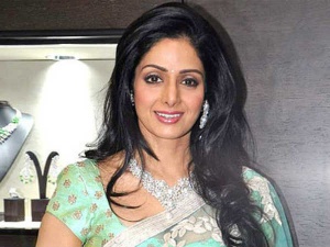 01-14-sridevi-14-600