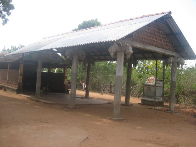 992176_377032289089393_1504115572_n