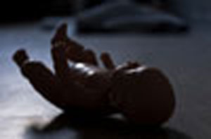 8903182401428370759babydeath2