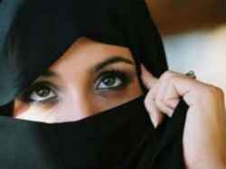 13-saudi-woman-600
