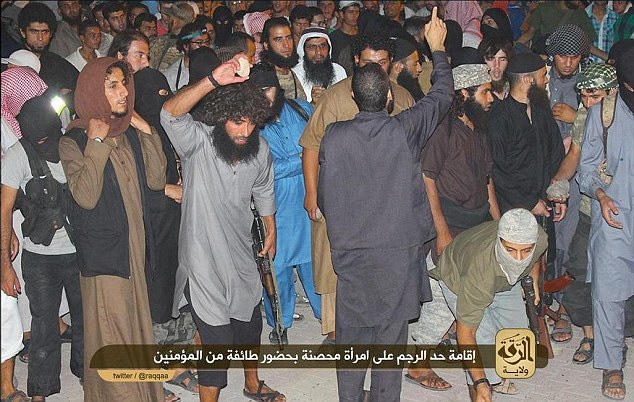 1407686547942_wps_5_ISIS_STONING_HALAJABER