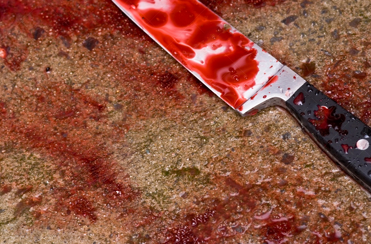 knife-blood_2