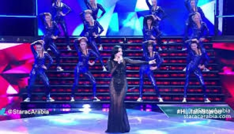 controversial_singer_002