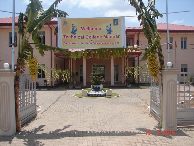 11745609_10204908371852329_7413672876089142745_n