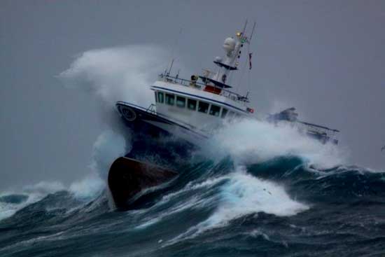 1288572014sea-rough2