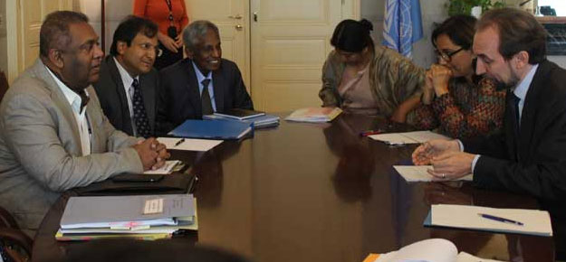 1316539747Untitled-11