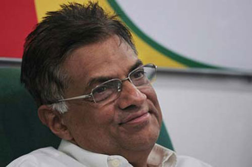 1877875577Untitled-1