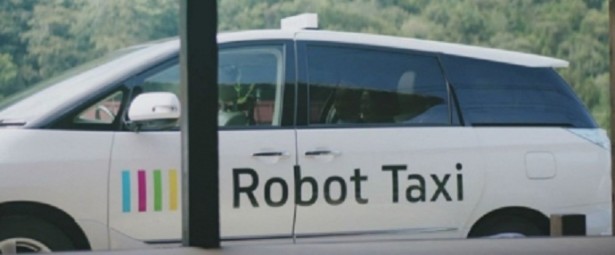 robot_taxi_002-615x255