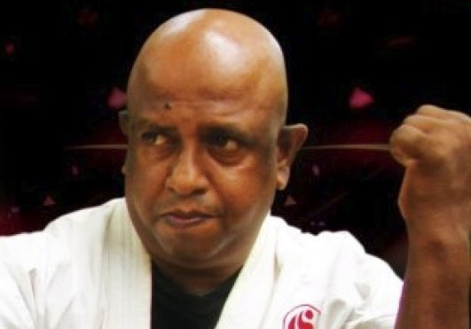 2137128359Untitled-1