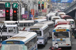 Heavy-traffic-Colombo
