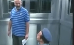 lift_comedy_001.w245