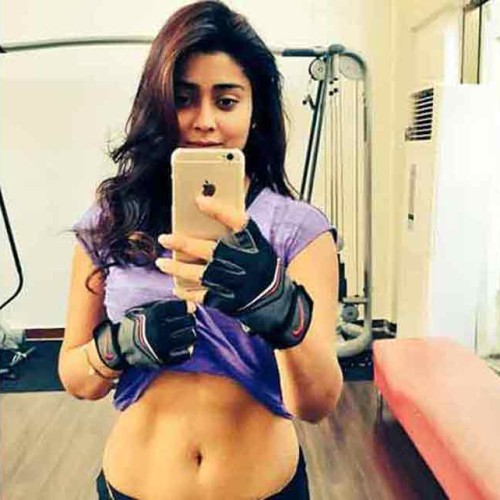 shreya-500x500