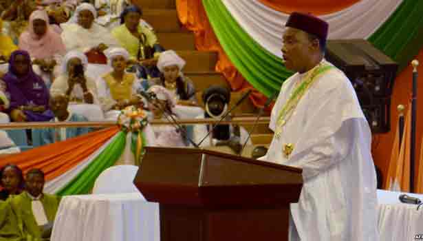 201604031307063802_Niger-ministers-resign-after-presidential-inauguration_SECVPF