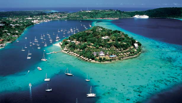 201604031511445142_Tsunami-alert-issued-after-large-quake-hits-off-Vanuatu_SECVPF