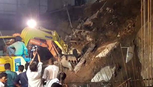201605151054321335_7-Killed-As-Under-Construction-Wall-Collapses-In-Andhra_SECVPF