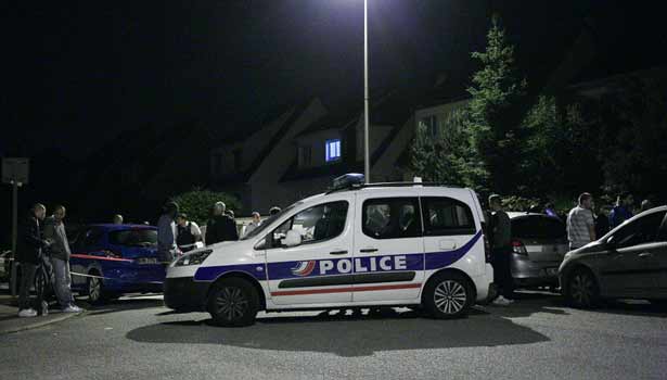 201606150724549776_French-police-chief-and-partner-killed-in-stabbing-claimed_SECVPF