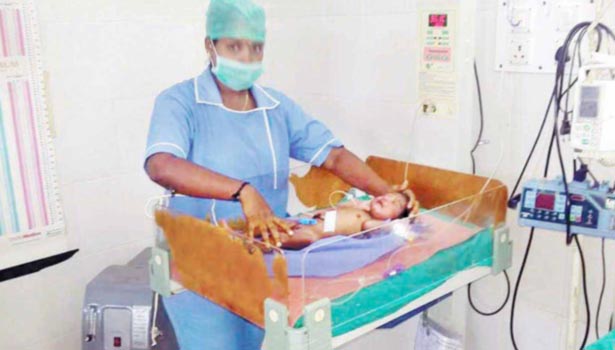 201606151425383250_mother-refused-child-handover-government-child-scheme_SECVPF