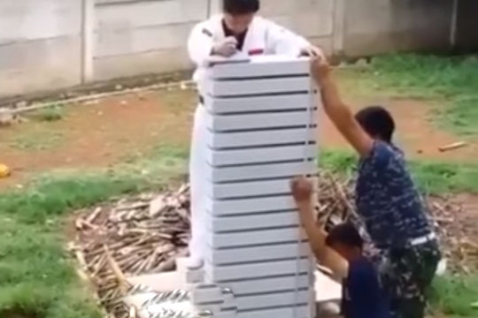 stone_damage_002.w540