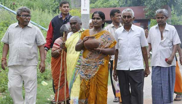 201607071542123974_Hindu-Man-Died-In-Telangana-When-Son-Refused-A-Muslim-Woman_SECVPF