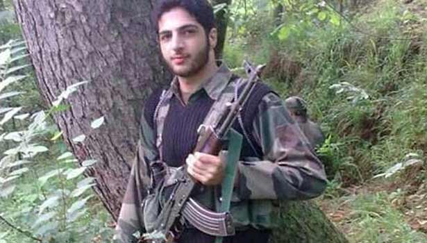 201607090858061981_Amarnath-Yatra-suspended-in-view-of-tension-due-to-killing_SECVPF