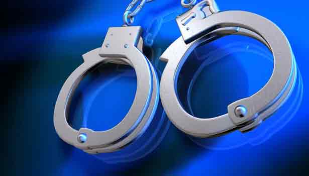 201607101154203065_girl-student-molested-attempt-driver-conductor-arrested-in_SECVPF