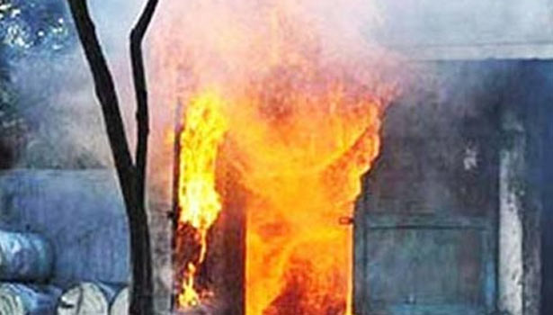 201607121448450868_Sivakasi-explosion-killed-toll-rises-to-4_SECVPF