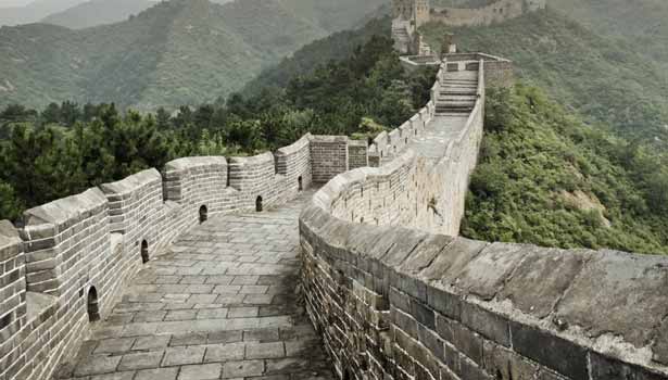201607301209092736_China-Cracking-Down-on-Great-Wall-Brick-Thieves_SECVPF
