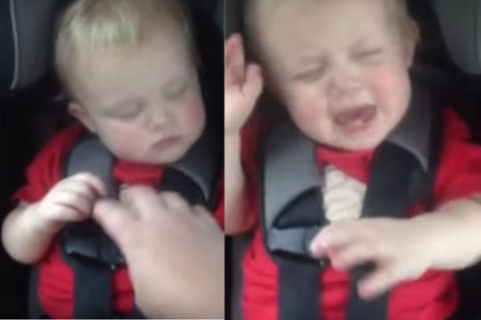 girl_sleeping_002.w540