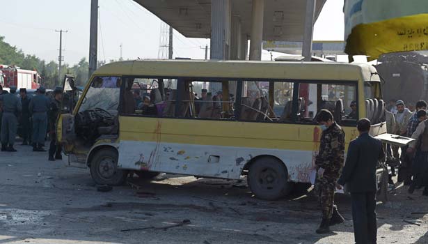 201608011229495126_Taliban-truck-bomb-rocks-hotel-for-foreigners-in-Kabul_SECVPF