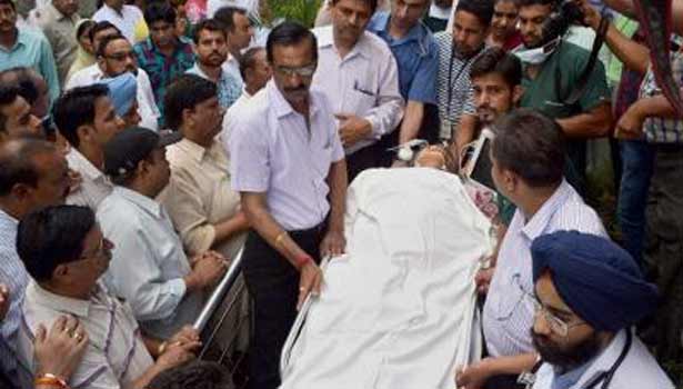 201608081350279770_Mystery-men-firing-RSS-leader-serious-condition-in-punjab_SECVPF