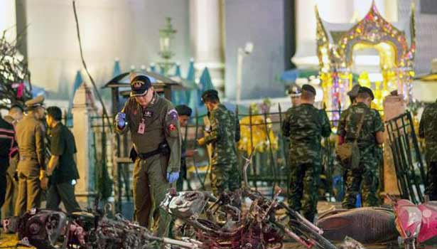 201608120905564718_Four-dead-as-Thailand-hit-with-string-of-blasts_SECVPF