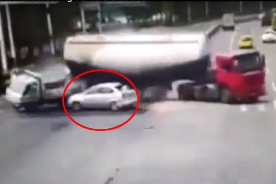 car_accident_002.w540