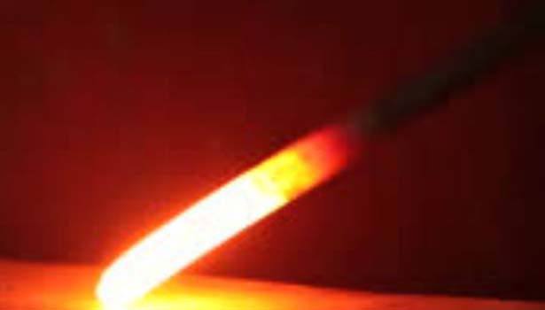 201609011142531522_Keep-warm-and-cruelty-to-child-in-hand_SECVPF