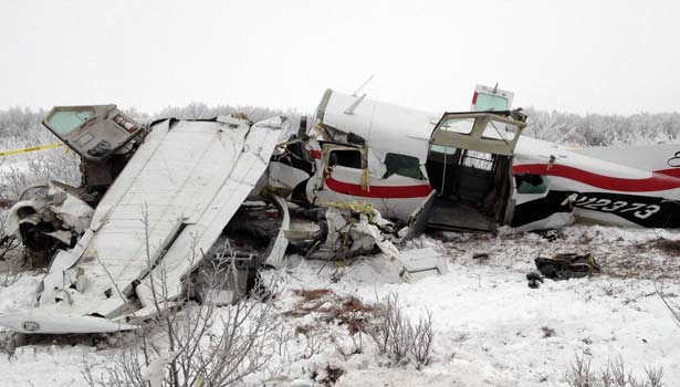 201609011356042123_5-Killed-After-2-Small-Planes-Collide-in-Midair-in-Alaska_SECVPF
