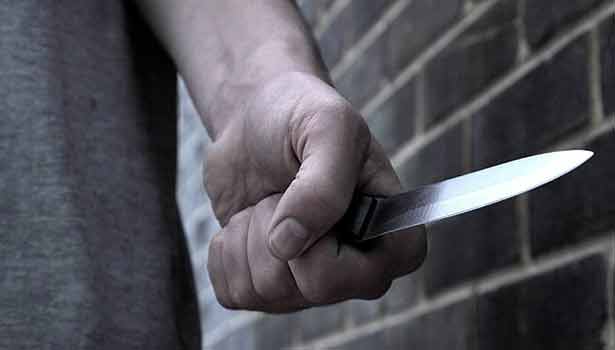 201609041747445423_Suspicious-behavior-nurse-stabbed-a-young-man-who-tried-to_SECVPF