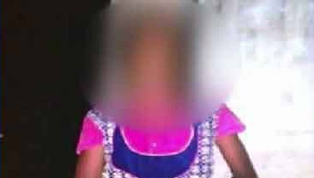 201609100325528142_electrical-pole-beaten-in-the-8th-grade-student-near-vellore_secvpf