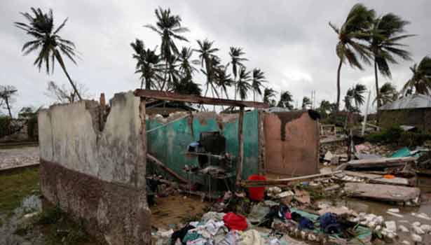 201610071803568450_hurricane-matthew-live-deadly-storm-kills-478-in-haiti_secvpf