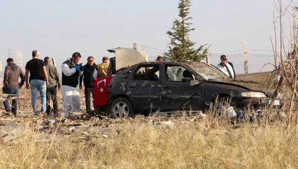 201610090548267516_two-suicide-bombers-kill-themselves-after-turkish-police_secvpf