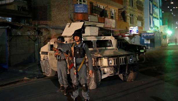 201610121047261128_attack-on-shiite-shrine-kills-14-in-afghanistan_secvpf