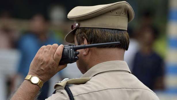 201610121238175224_kerala-bjp-activist-hacked-to-death-in-kannur_secvpf