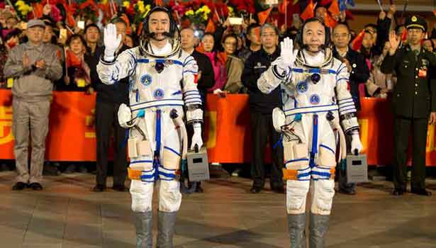 201610170558243330_china-launches-spacecraft-in-longest-ever-manned-mission_secvpf