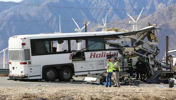 201610241005362604_thirteen-killed-31-injured-in-california-tour-bus-crash_secvpf
