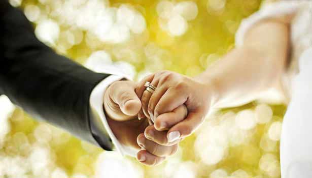 201610251143596789_saudi-groom-divorces-his-wife-just-two-hours-after-their_secvpf