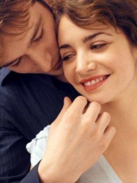 381547_302565926452263_122780764430781_813264_277239477_n-225x300-615x820-585x780