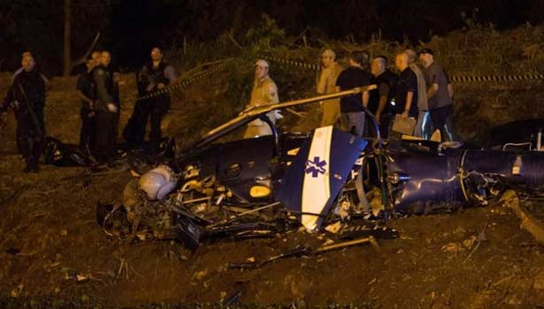201611201401398586_brazil-four-dead-after-police-helicopter-shot-down-by-gang_secvpf